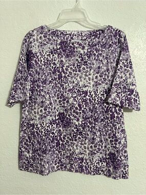 Chico's  Women Purple/White  T-Shirt Excellent condition L Short Sleeves #602
